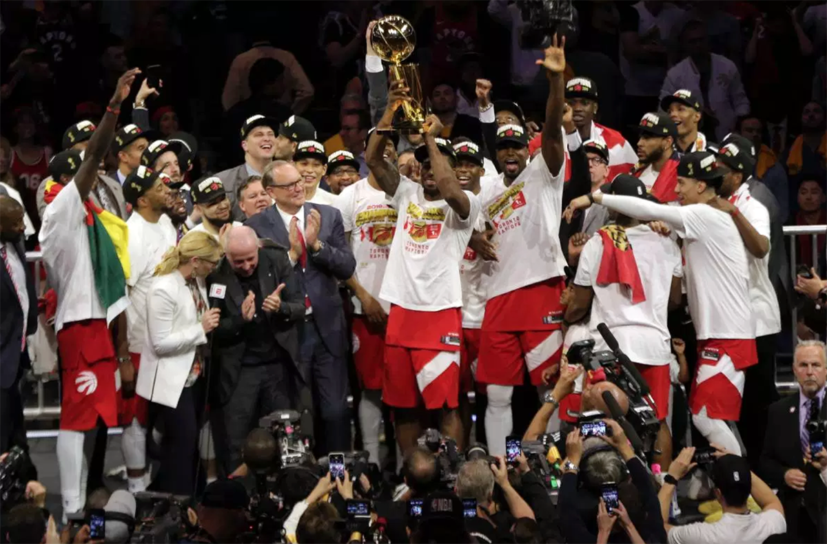 Với chức vô địch NBA 2019 của Toronto Raptors, đỉnh cao của bóng rổ đã được trở về nơi mà nó bắt đầu